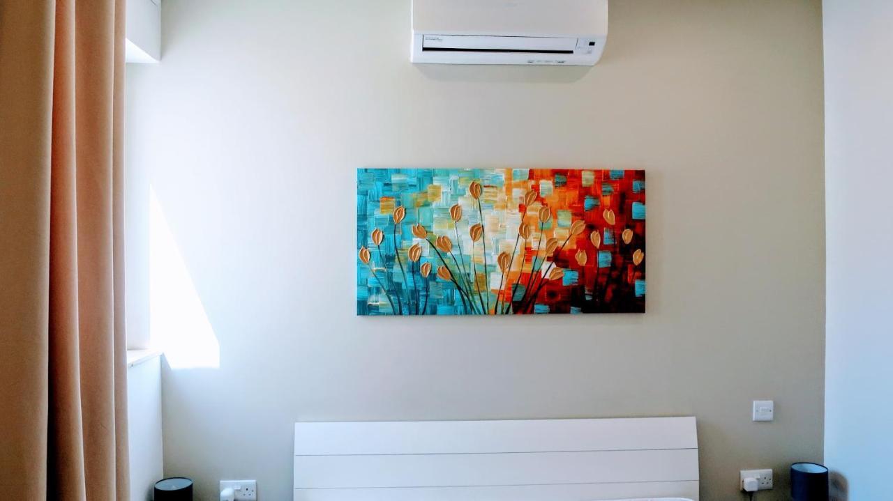 Modern Luxury Penthouse In Perfect Sliema Location Apartment Ngoại thất bức ảnh
